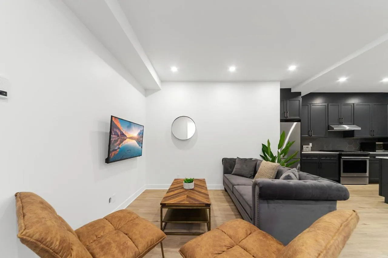 Stonewall Suites Montreal 0*,
