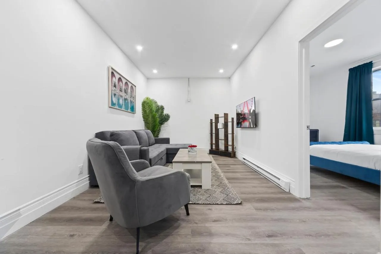 Stonewall Suites Montreal 0*,