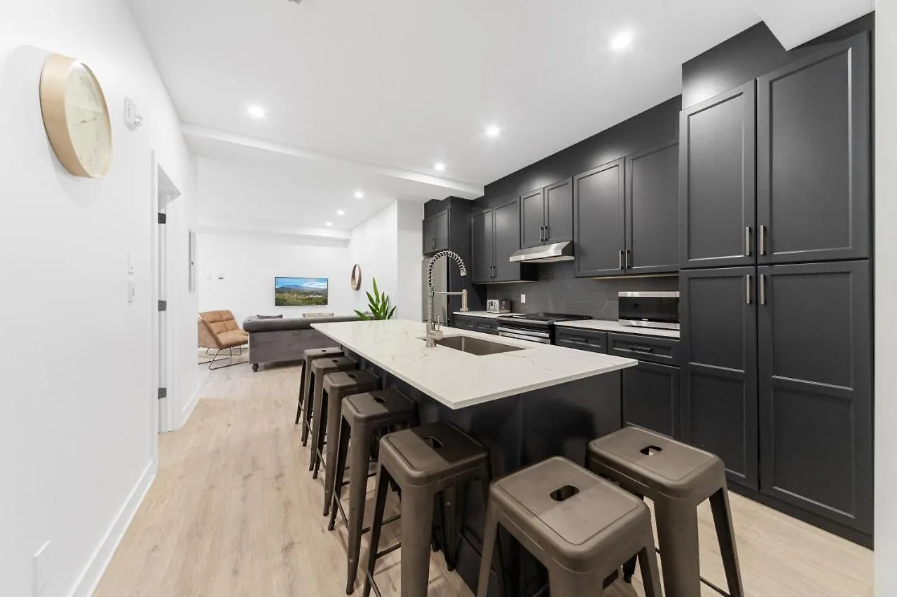 Apartment Stonewall Suites Montreal