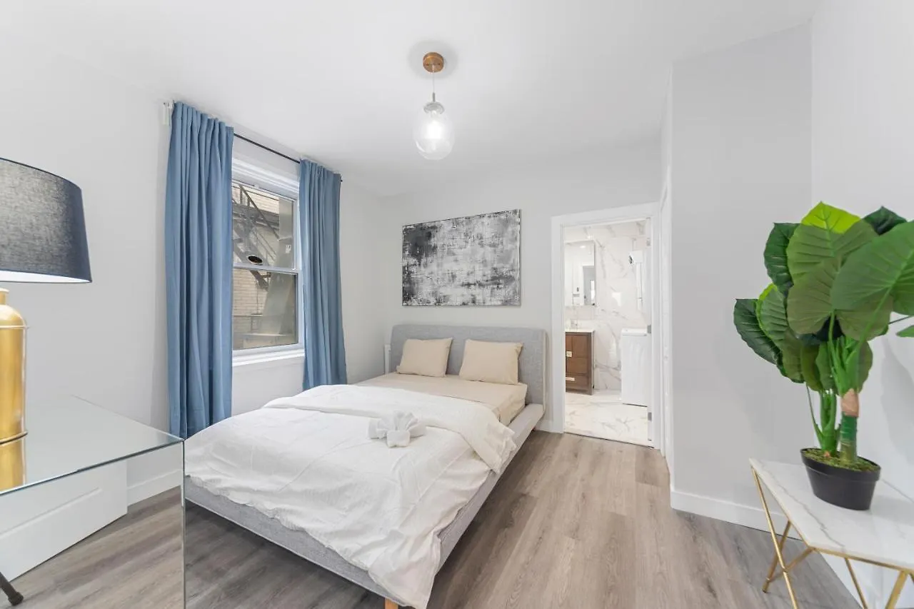 Stonewall Suites Montreal Apartment
